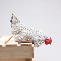 Farmwood Animals Farmwood kip op rand 23x14x24cm - thumbnail