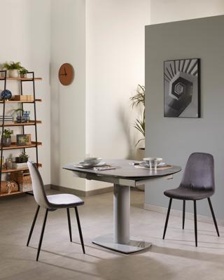 Kave Home Eetkamerstoel 'Yaren' Velvet, kleur Grijs Kave Home Eetkamerstoel 'Yaren' Velvet, kleur Grijs