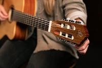 Ortega Family Series RCE125SN elektrisch-akoestische klassieke gitaar naturel met gigbag - thumbnail