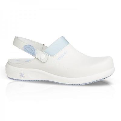 Oxypas Medische Klomp Doria O.H. Met Strap | Zwart Lak | Maat 37 - 00,154,204,37 Oxypas Medische Klomp Doria O.H. Met Strap | Zwart Lak | Maat 37 - 00,154,204,37