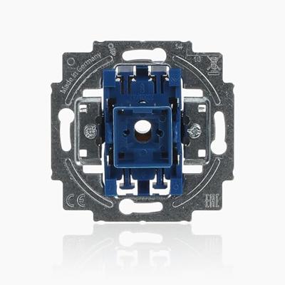 Pulsschakelaar Busch-Jaeger - 2020US - 10A/250V Pulsschakelaar Busch-Jaeger - 2020US - 10A/250V