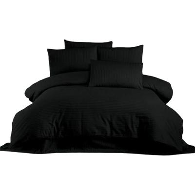 Beddengoedset - 1 dekbedovertrek 220 x 240 cm + 2 kussenslopen 60 x 60 cm - 70% polyester, 30% katoen - Zwart Beddengoedset - 1 dekbedovertrek 220 x 240 cm + 2 kussenslopen 60 x 60 cm - 70% polyester, 30% katoen - Zwart