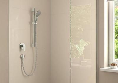 Doucheset HansGrohe Vernis Blend Met Glijstang 65 cm Chroom Doucheset HansGrohe Vernis Blend Met Glijstang 65 cm Chroom