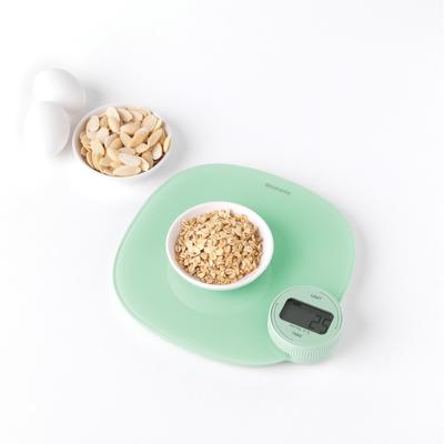 Brabantia keukenweegschaal met dynamo tasty+ jade green - thumbnail
