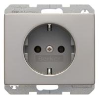 Berker K5 wandcontactdoos met randaarde 1-voudig edelstaal - thumbnail