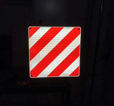 IWH 97606 Warntafel für Italien Bord uitstekende lading (b x h) 50 cm x 50 cm