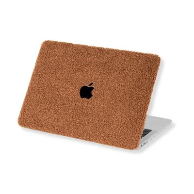 Lunso MacBook Air 13 inch (2018-2020) cover hoes - case - Teddy Puffy Bruin Lunso MacBook Air 13 inch (2018-2020) cover hoes - case - Teddy Puffy Bruin