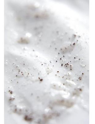 MÁDARA Exfoliating Oil-to-Milk Scrub 60ml MÁDARA Exfoliating Oil-to-Milk Scrub 60ml