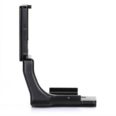 Sunwayfoto L-Plate for Sony A7RIV incl. grip