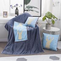 Herten patroon multifunctionele pluche deken vierkant kussen Quilt Office auto kussen kussen maat: L - thumbnail