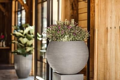 Capi nature bol rib nl kunststof bloempot 62x48 cm warme taupe