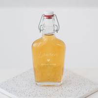 Glazen beugelfles met naam en hartje - thumbnail