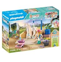 PLAYMOBIL World of Horses Isabella en Leeuwin speelset 71354 - thumbnail