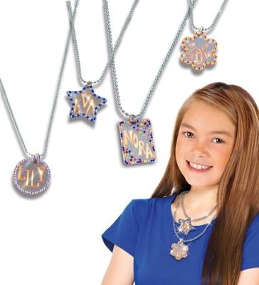 LENA Graveerset Metal Jewelery