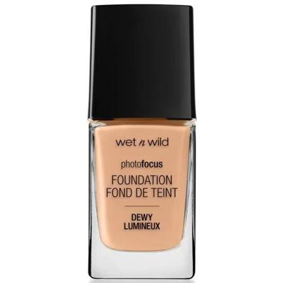 Vloeibare Foundation Wet n Wild Foundation Dewy Classic Beige 30 ml