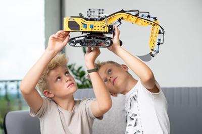 fischertechnik 576450 Liebherr R 938 Bouwpakket Vanaf 10 jaar fischertechnik 576450 Liebherr R 938 Bouwpakket Vanaf 10 jaar