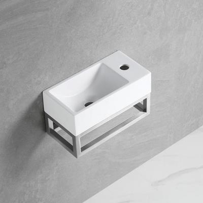 Fonteinset Best Design R-Line Ore L&R Met Frame en Kraangat RVS-304 Fonteinset Best Design R-Line Ore L&R Met Frame en Kraangat RVS-304