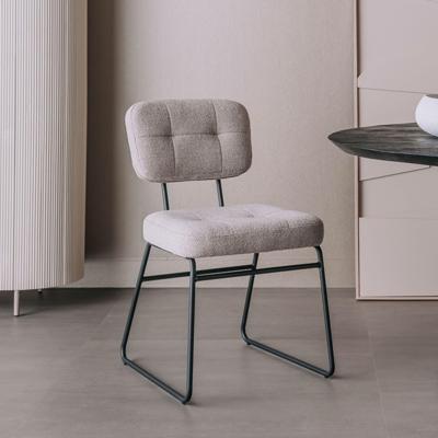 Tower Living Eetkamerstoel 'Padola' Bouclé, kleur Zand Tower Living Eetkamerstoel 'Padola' Bouclé, kleur Zand