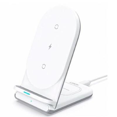 Aukey Aircore 2-in-1 Wireless Charging Stand wit