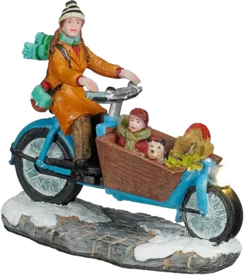 Luville Molendam Mom on her cargo bike battery operated