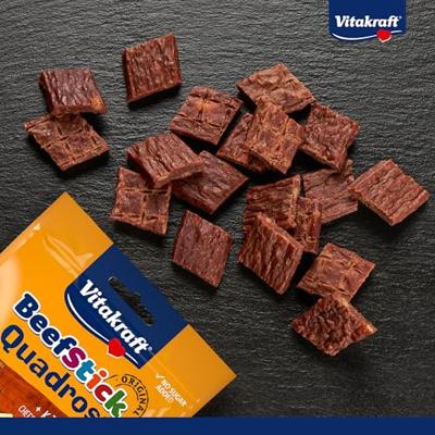 VITAKRAFT Beef Stick Quadros Cheese - traktatie voor hond - 70 g VITAKRAFT Beef Stick Quadros Cheese - traktatie voor hond - 70 g