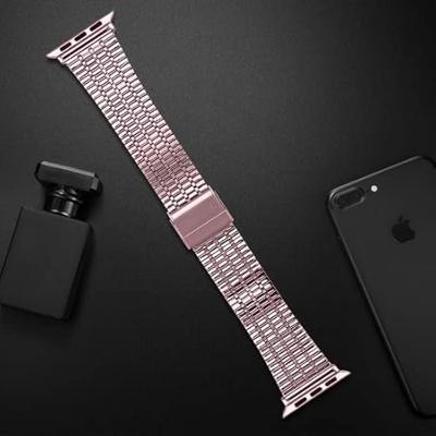 By Qubix - Metalen bandje - Rosé roze - Compatible met Apple watch 44mm / 45mm / 46mm / 49mm - Compatible Apple watch bandjes