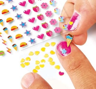 Clementoni crazy chic - coole nagelstudio - thumbnail