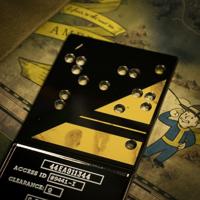 Fallout Eternal Replica Nuclear Keycard Limited Edition - thumbnail