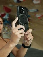 UAG Monarch Pro MagSafe Cover Apple iPhone 15 Plus Zwart Stootbestendig - thumbnail