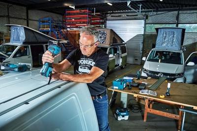 Makita DTM52ZJX2 Multifunctioneel accugereedschap Brushless, Zonder accu, Zonder lader 18 V Aantal meegeleverde accus: 0