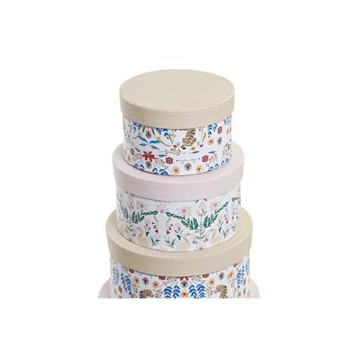 Set van opstapelbare opbergboxen DKD Home Decor dieren Cirkelvormig Blommor Karton (37,5 x 37,5 x 18 cm) Set van opstapelbare opbergboxen DKD Home Decor dieren Cirkelvormig Blommor Karton (37,5 x 37,5 x 18 cm)