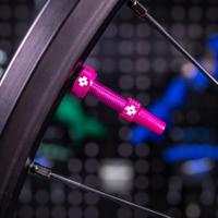 Muc-Off Muc off tubeless valve v2 sv (44mm) colour: fuchsia aluminium - thumbnail