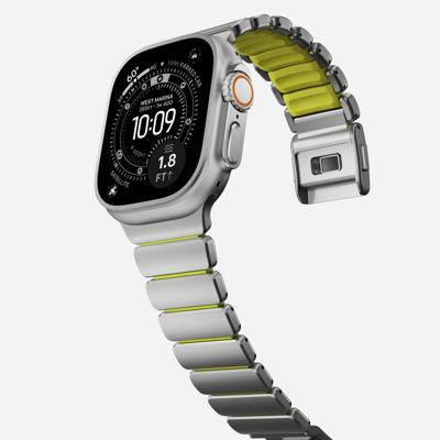 Nomad Stratos Titanium Strap Apple Watch 44mm / 45mm / 46mm / 49mm Naturel/Volt