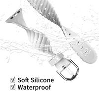 Siliconen 'Twist' bandje - Wit - Geschikt voor Apple Watch 44mm / 45mm / 46mm / 49mm - thumbnail