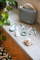 Toilettas 9 accessoires BEABA saliegroen - thumbnail