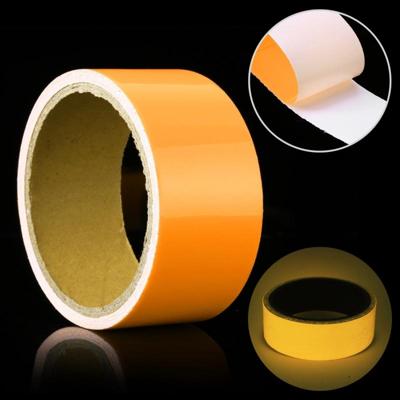 Lichtgevende tape groene gloed in donkere muur sticker lichtgevende Photoluminescente tape stage Home Decoratie grootte: 5cm x 3m (geel licht)