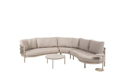 Piacenza latte met Vic koffietafels