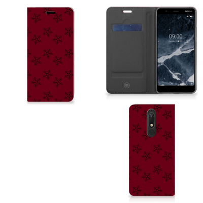Nokia 5.1 (2018) Hoesje met Magneet Sterren Nokia 5.1 (2018) Hoesje met Magneet Sterren