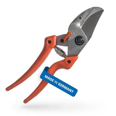 Original Lowe Snoeischaar | totale lengte 210 mm | snijvermogen 24 mm m. ku-grepen | met kunststof grepen | 1 stuk - 8.107 8.107 Original Lowe Snoeischaar | totale lengte 210 mm | snijvermogen 24 mm m. ku-grepen | met kunststof grepen | 1 stuk - 8.107 8.107