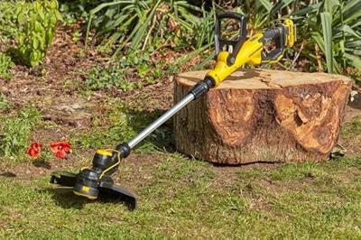 Stanley FATMAX SFMCST933B V20 Accu Trimmer | 33CM | Body - SFMCST933B-XJ