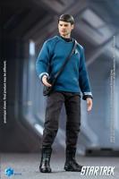 Star Trek 2009 Exquisite Super Series Actionfigur 1/12 McCoy 16 cm - thumbnail
