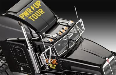 Revell 07731 AC/DC Tour Truck & Trailer „Power Up“ Vrachtwagen (bouwpakket) 1:32 Revell 07731 AC/DC Tour Truck & Trailer „Power Up“ Vrachtwagen (bouwpakket) 1:32