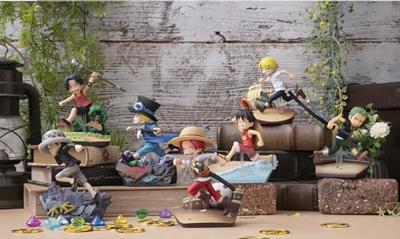 One Piece G.E.M. Series PVC Statue Shanks Run! Run! Run! 13 cm