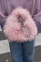 Ganni crossbody Hobo Mini Fur A7143 mary&apos;s rose - thumbnail