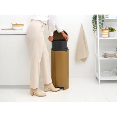 Brabantia pedaalemmer NewIcon 30 liter warm brass - thumbnail