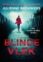 Blinde vlek - Julienne Brouwers - ebook - thumbnail
