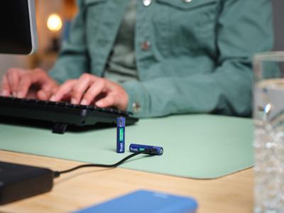 Trust Via USB-C oplaadbare AAA-batterijen (2 stuks) Batterij Blauw - thumbnail