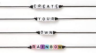 Folia letterkralen inclusief 1 meter elastische draad, 100 stuks, diverse kleuren Folia letterkralen inclusief 1 meter elastische draad, 100 stuks, diverse kleuren