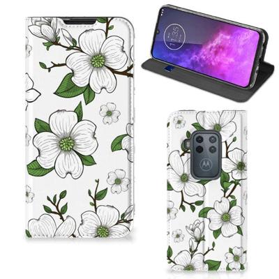 Motorola One Zoom Smart Cover Dogwood Flowers Motorola One Zoom Smart Cover Dogwood Flowers
