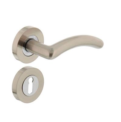 Deurkruk 1699 Marieke op rond rozet 7mm nokken met sleutelgat plaatjes nikkel mat Deurkruk 1699 Marieke op rond rozet 7mm nokken met sleutelgat plaatjes nikkel mat